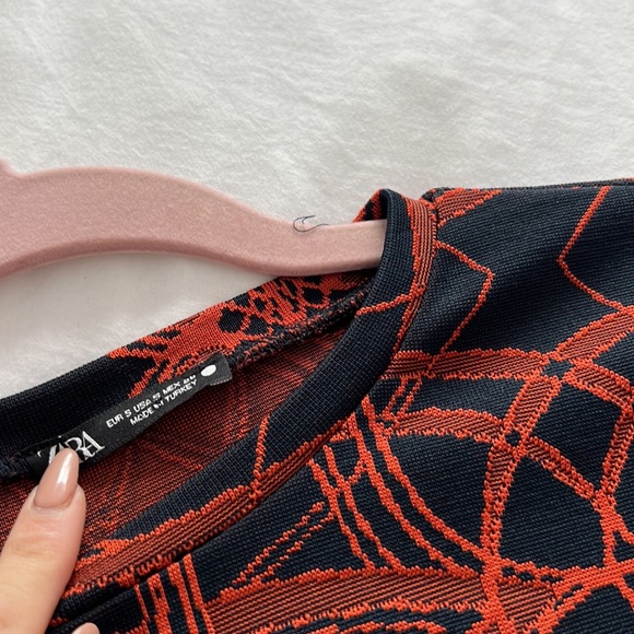 Zara patterned long sleeved mini dress - Picture 3 of 5